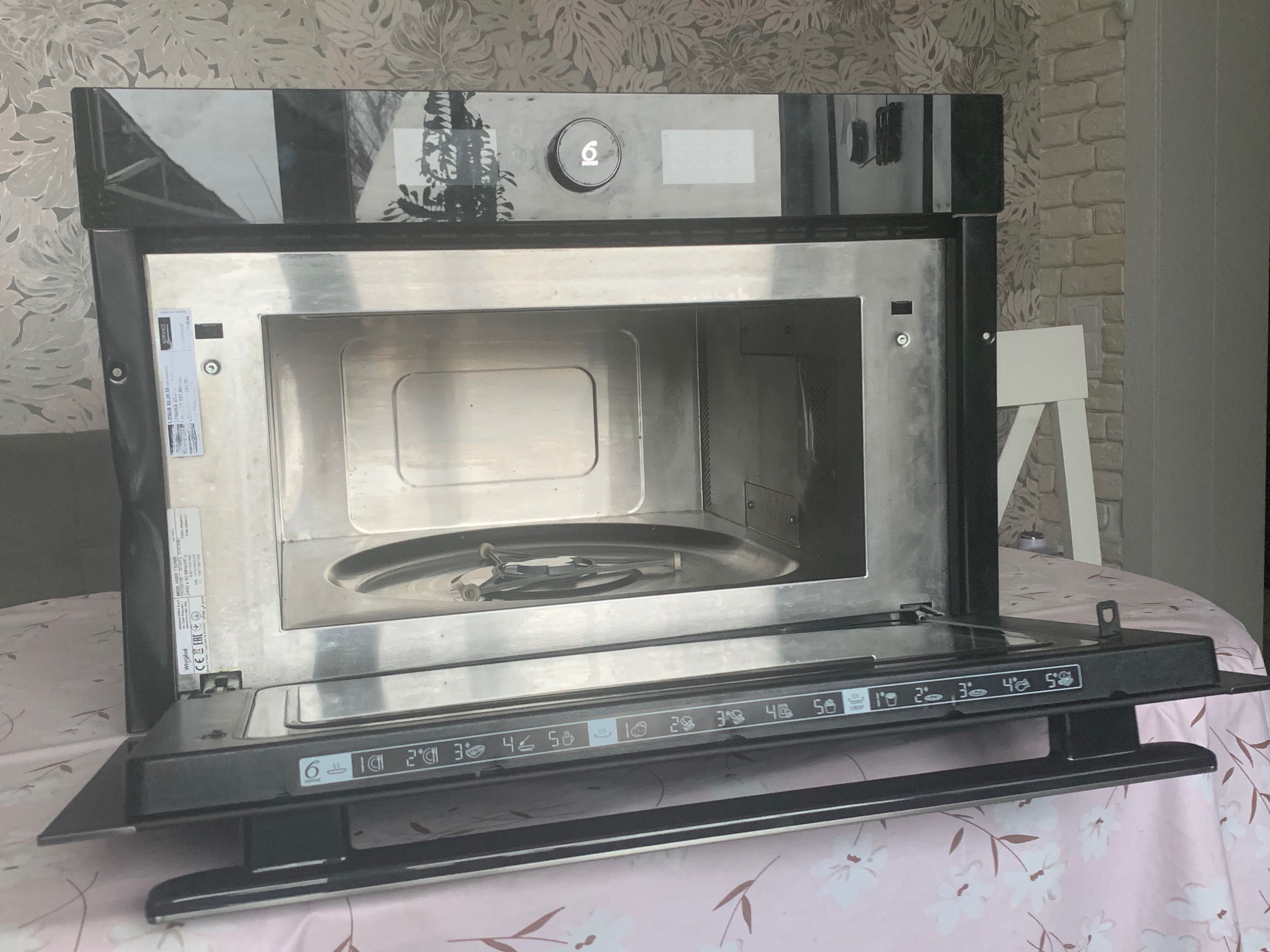 Мікрохвильова піч Whirlpool AMW 730/NB/SD по запчастинам