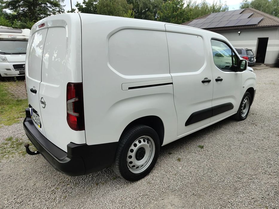 Opel COMBO XL Maxi 2020r L2 1.5 Diesel  102PS  1.5 Diesel Klima  2020 Maxi L2 Long