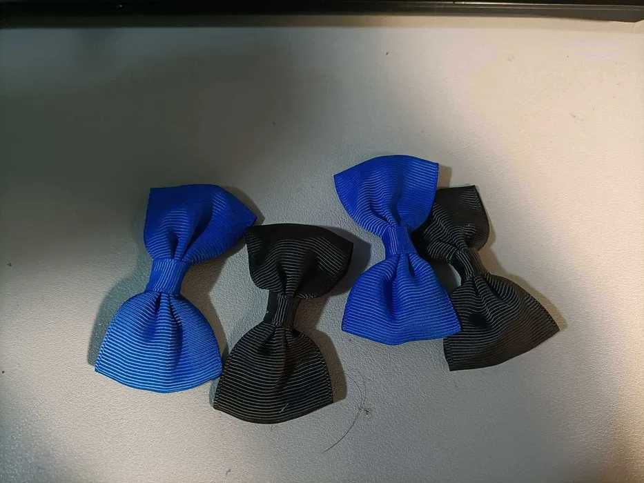 Czarna peruka z warkoczami długość warkoczy 40 cm