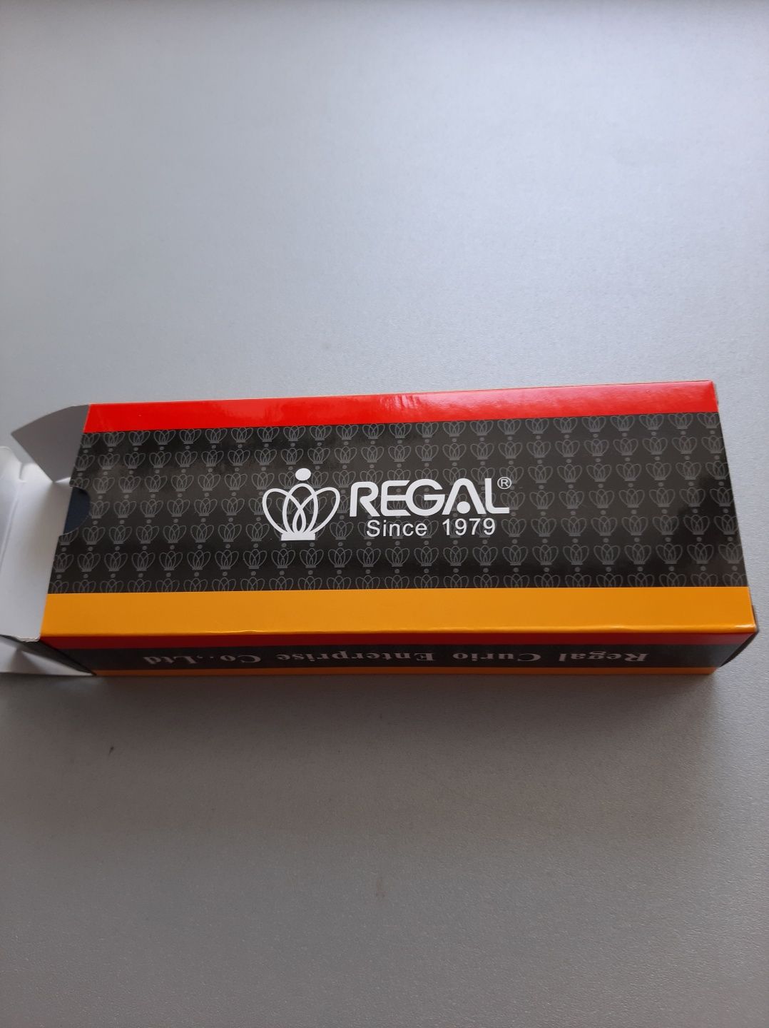 Ручка з позолоченим пером Regal since 1979