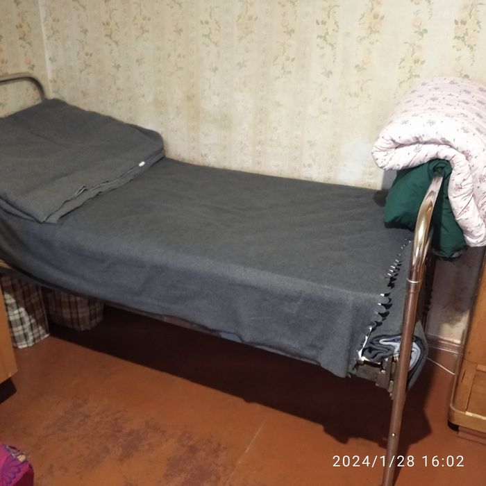 Мебелі,б/у ціна договірна