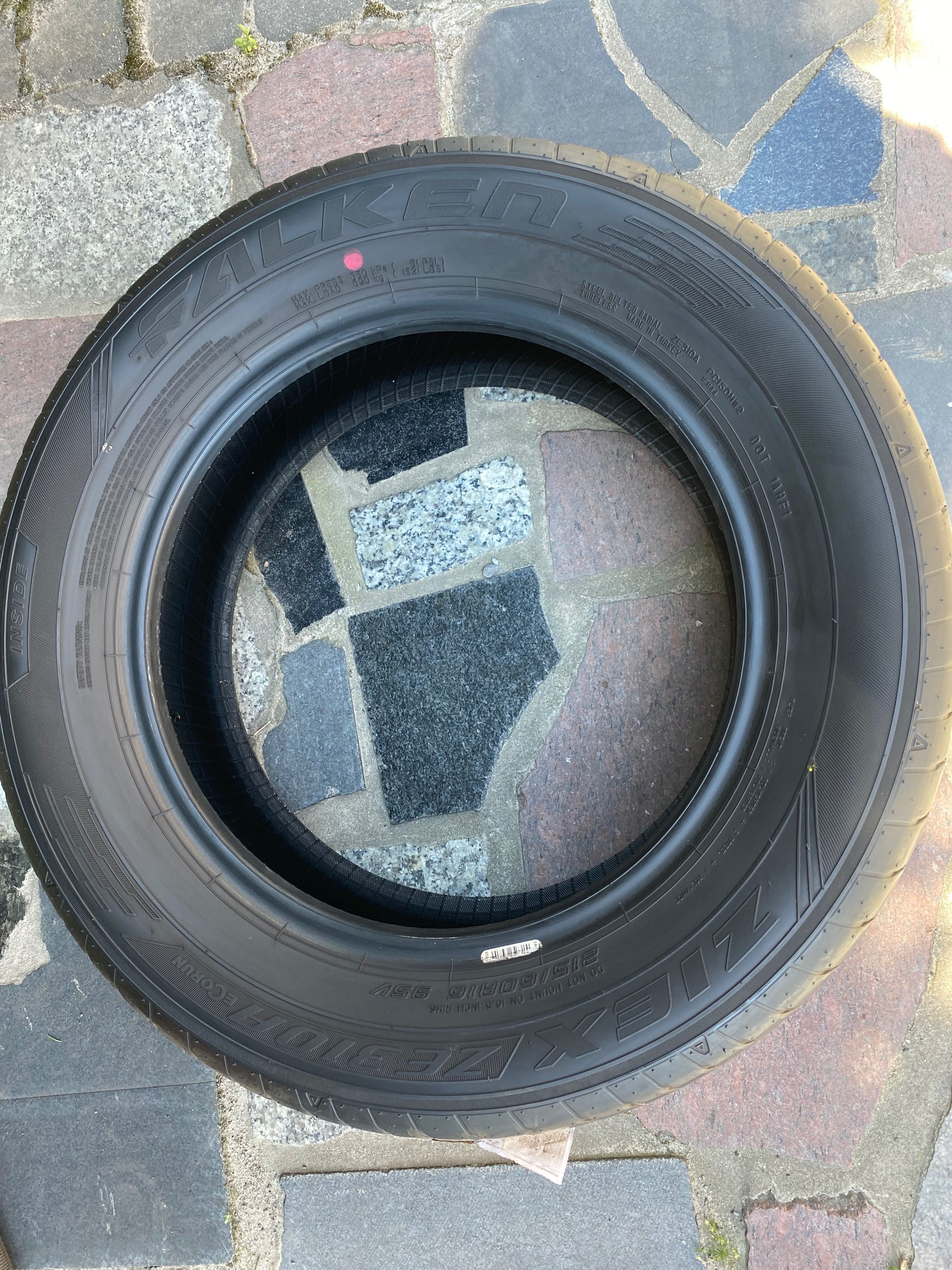 4szt 215/60/16 95V FALKEN z 2021