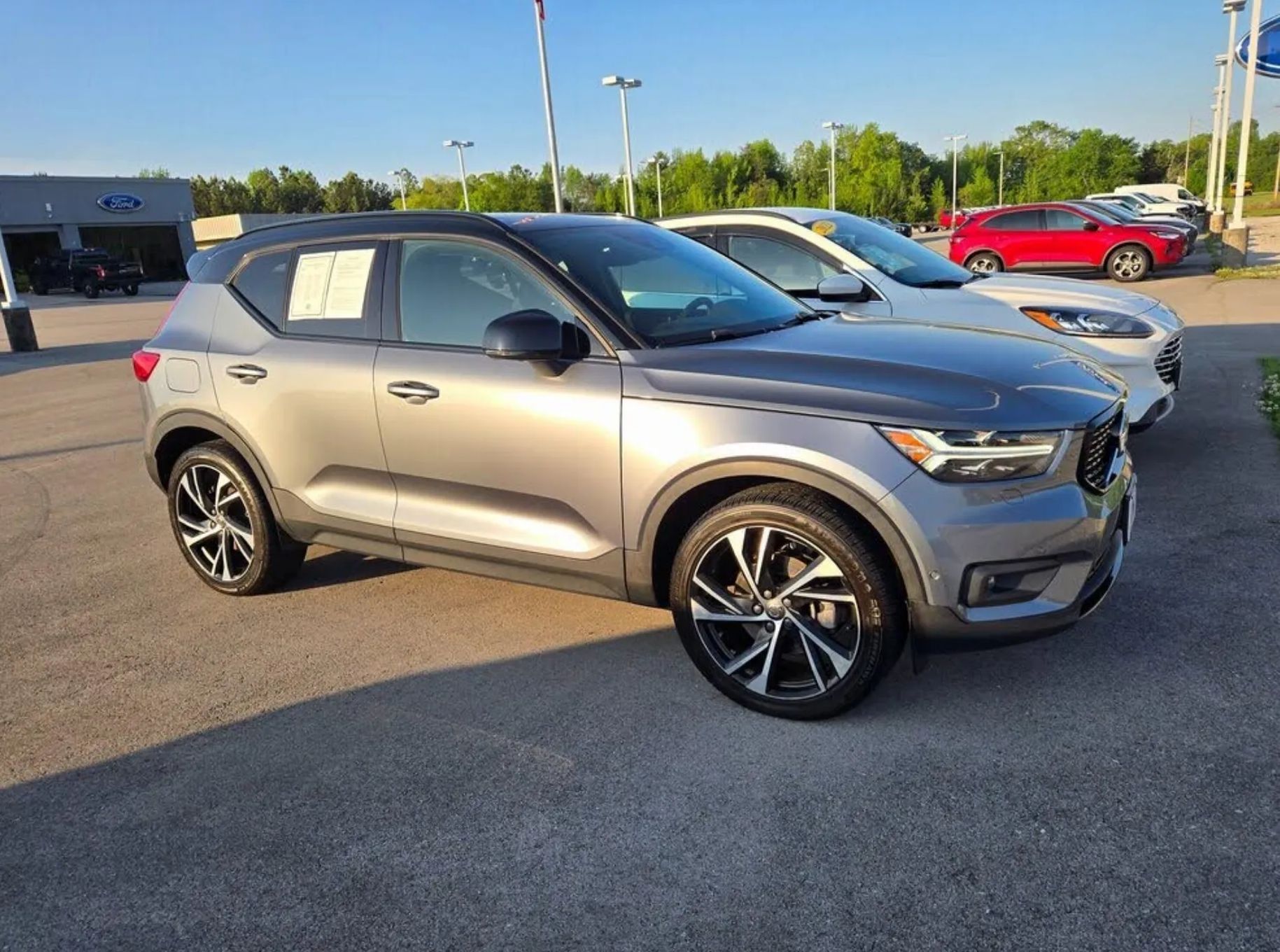 Volvo XC 40 2019 Volvo XC40 T5 R-Design AWD