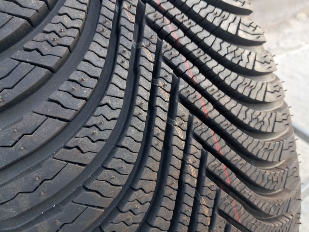 Резина зимова, НОВА, 215/55 R17 Michelin Alpin 5 AO (арт. 12832)