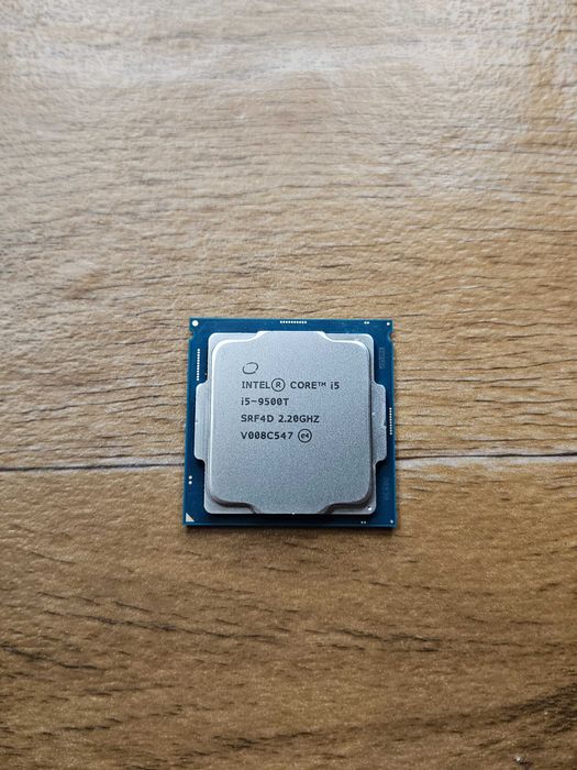 Процессор intel core i5 9500t 6 ядер 3.8 ГГц частота 35 ват идеал