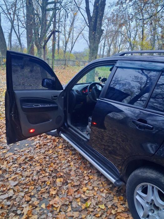 Автомобіль Chery Tiggo T11