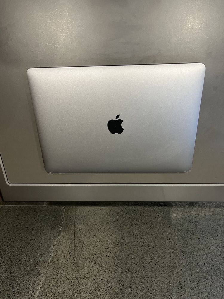 MacBook Pro 13 2017 i5, 8gb, ssd 128gb (8)