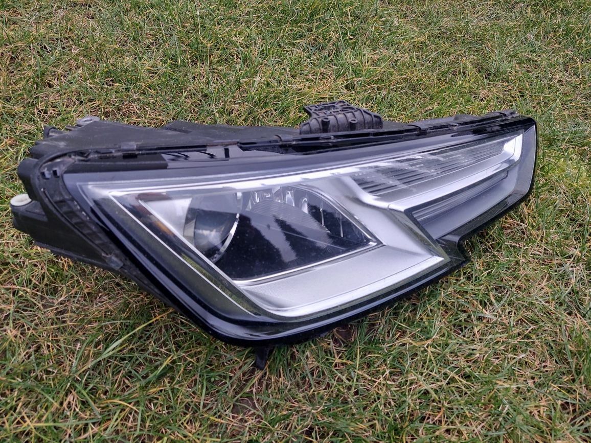 Reflektor lampa przód prawa lewa bi-xenon /europa/ Audi a4 b9