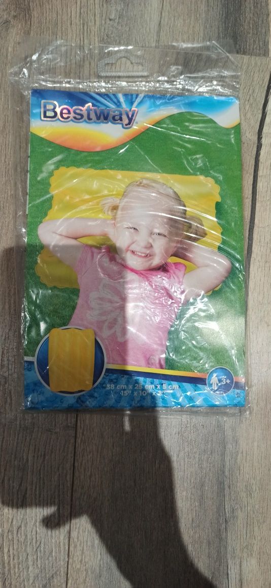 Poduszka dmuchana na plaże basen do ogrodu nowa