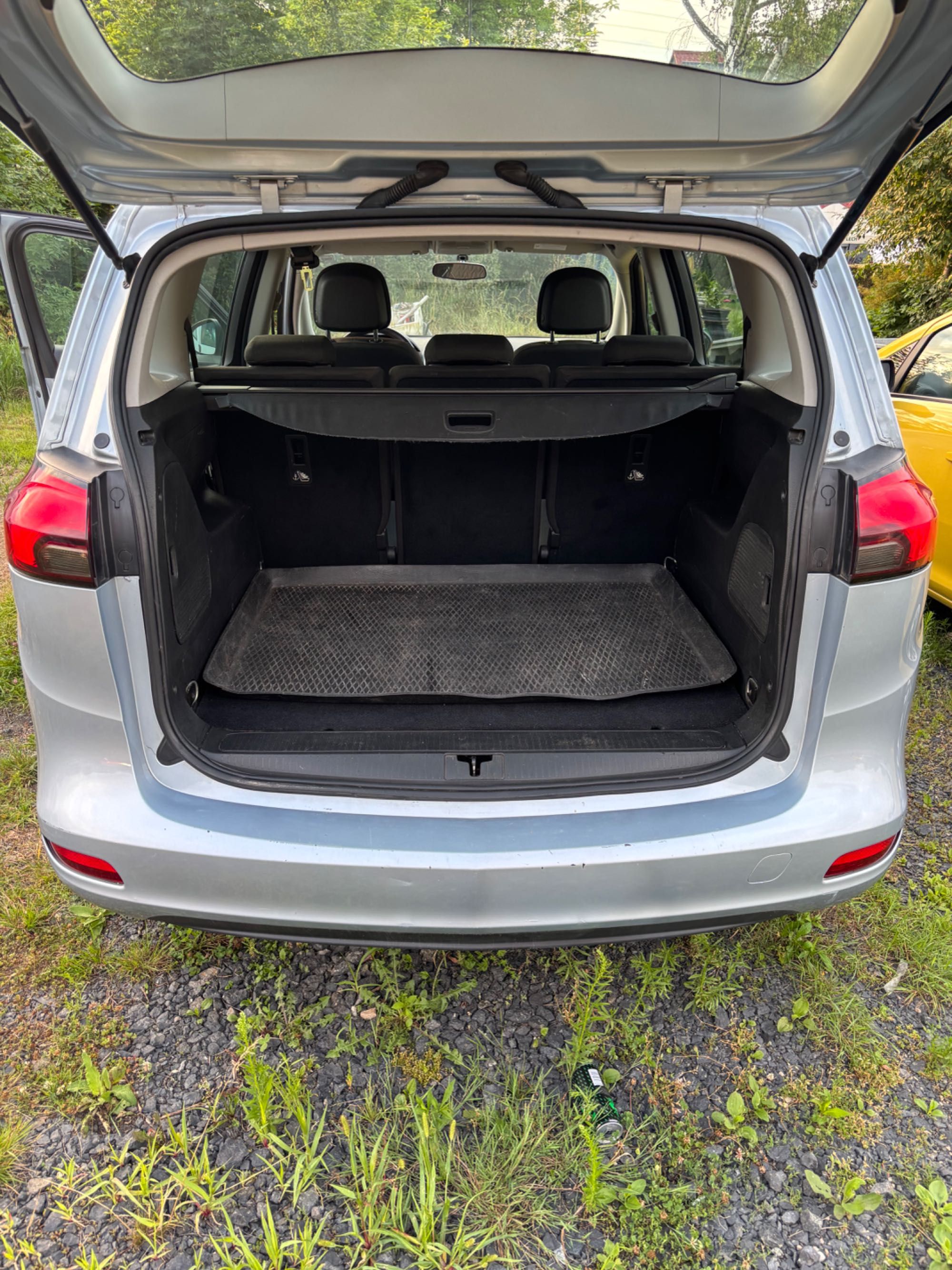 Opel Zafira tourer 2.0 cdti
