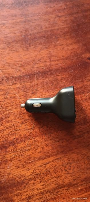 FM-трансмістер для автомобіля