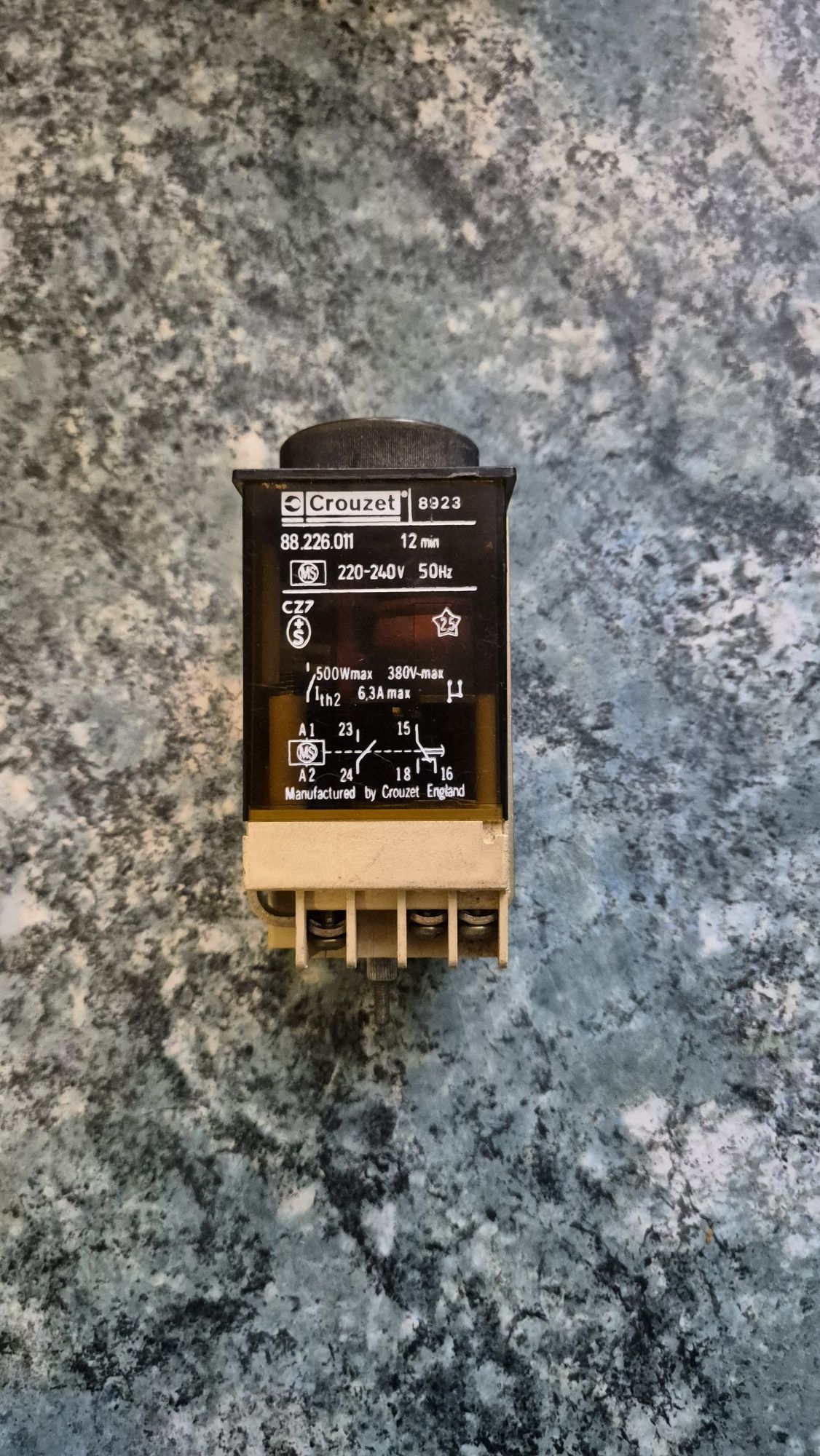 Crouzet 88.226.011 Timer Czasowy Wyłącznik 12min 230V