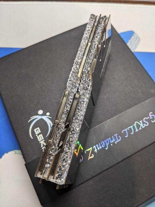 G.SKILL TridentZ Royal Silver 32GB 2x16GB 4400MHz CL19 XMP