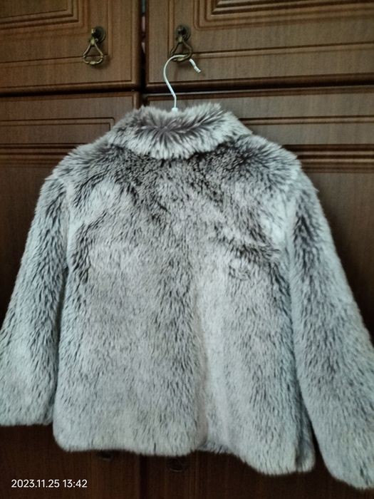 шубка демосезонна TU на 2-3 роки