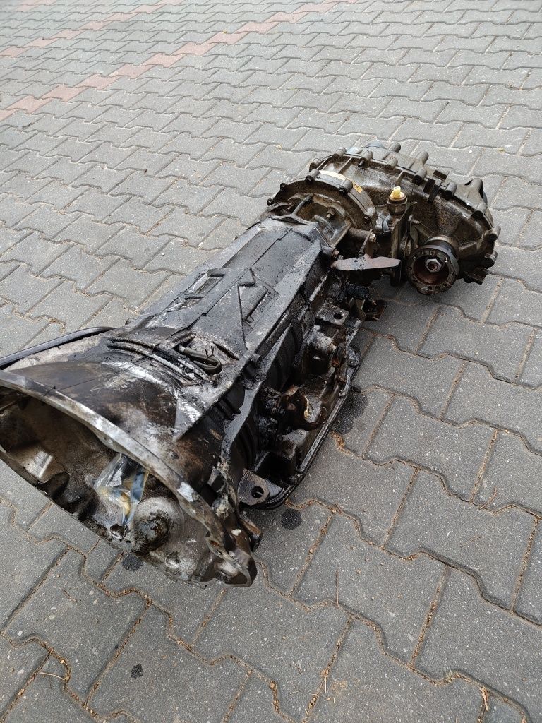 Wrangler JK 2.8 skrzynia biegów z konwerterem automat Rubikon