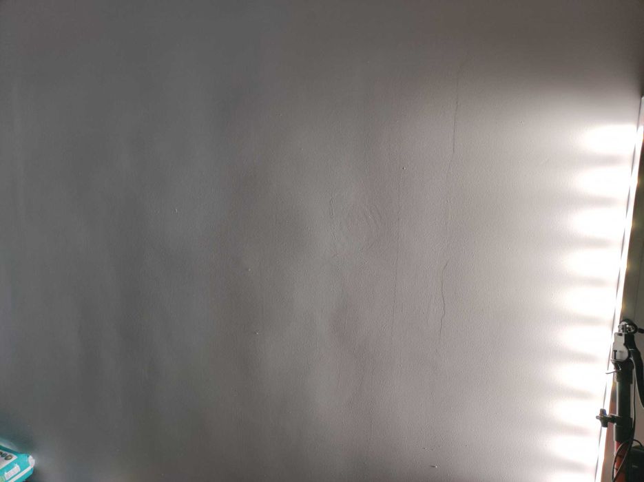 Akumulatorowa lampa smugowa do gładzi Makita DeWalt Milwaukee Bosch