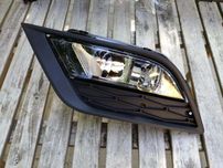 SEAT IBIZA 6J 12 - halogen plus ramka prawa