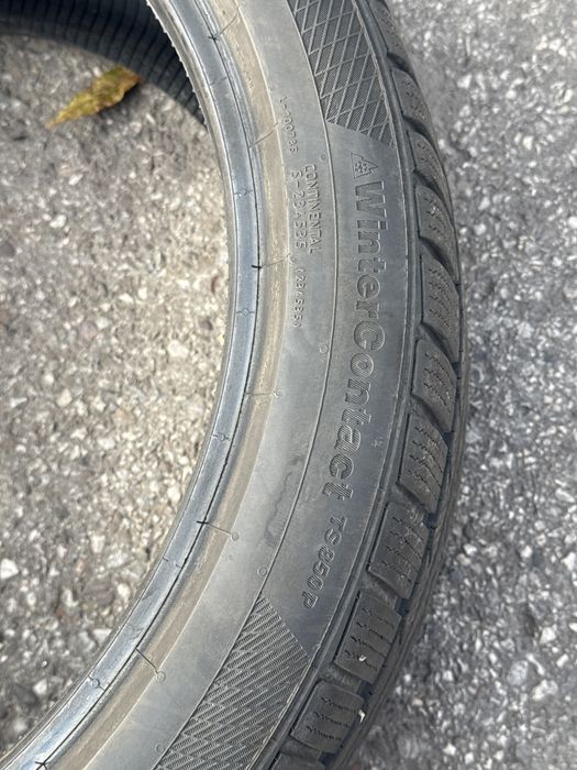 2x 235/40R19 continental wintercontact ts850p
