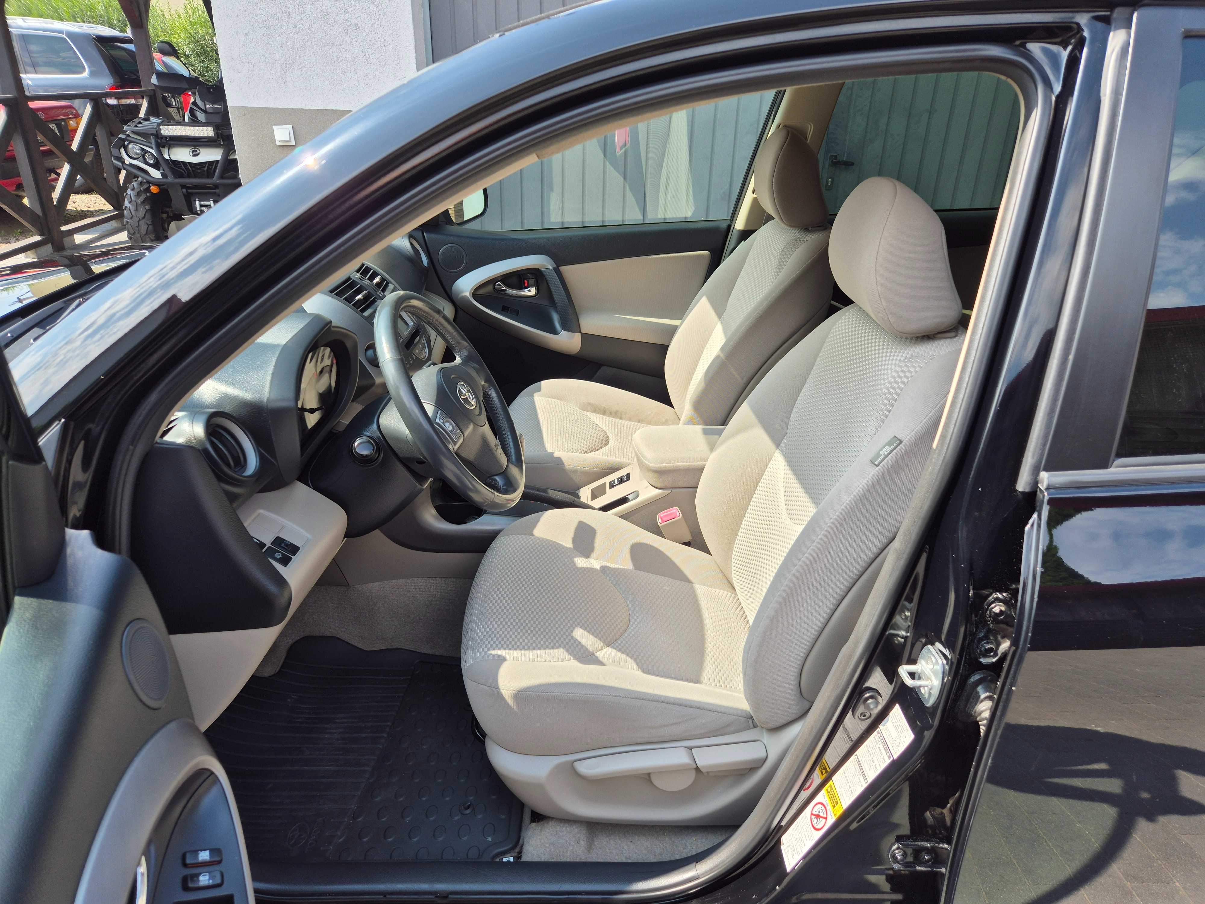 Toyota Rav4 2.0 Benzyna 4x4 Automat Serwis ASO Bogata Wersja Zadbana *