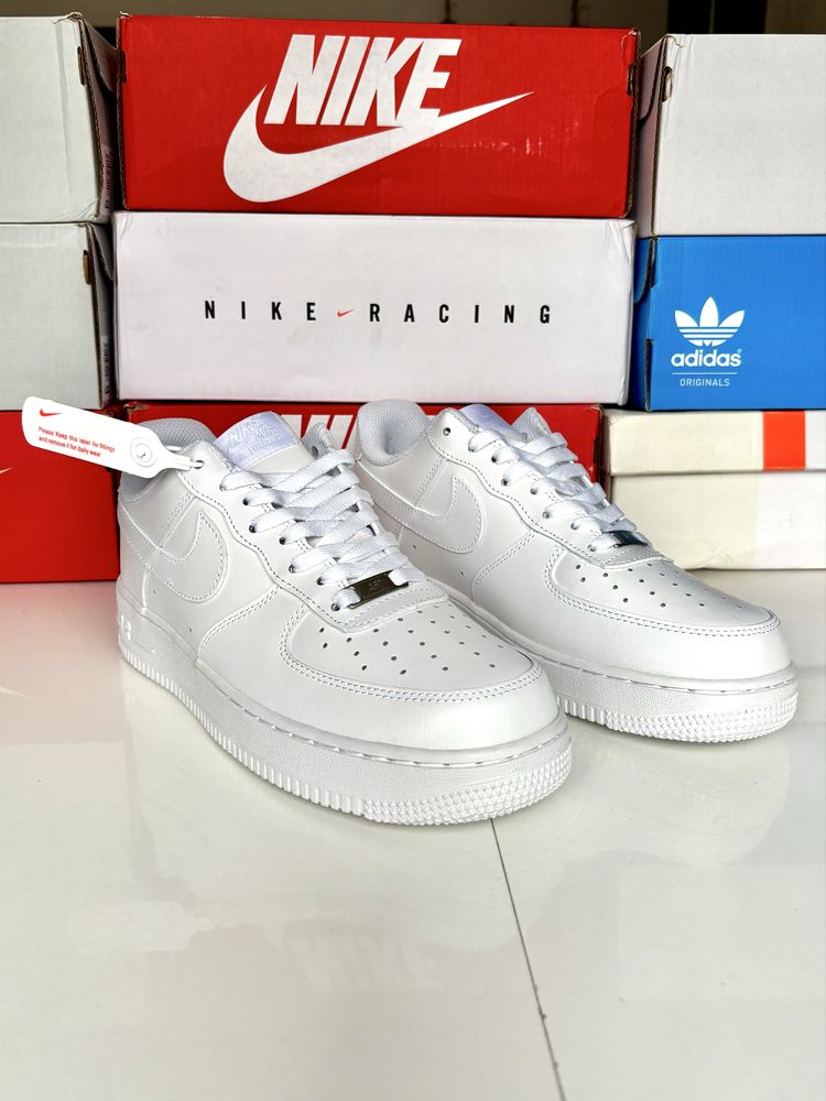Buty Nike Air force 1 rozmiar 38 Białe