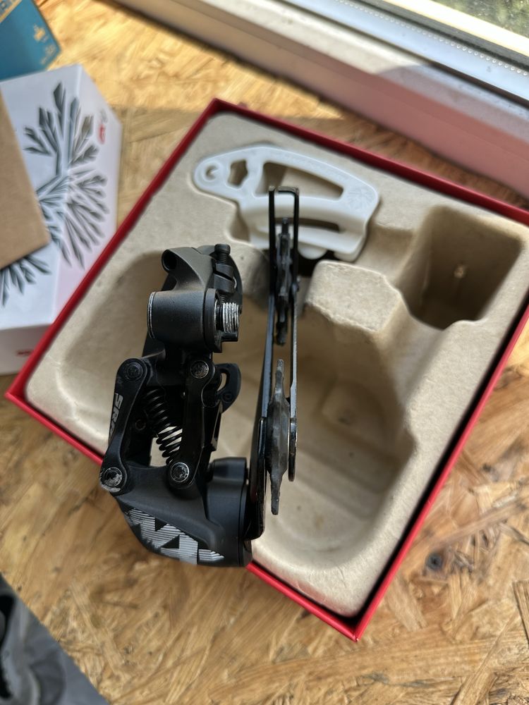 Задний переключатель Sram NX Eagle 12 скоростей