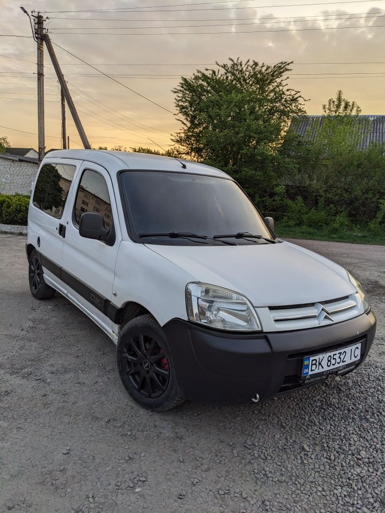 Citroen berlingo 2006р