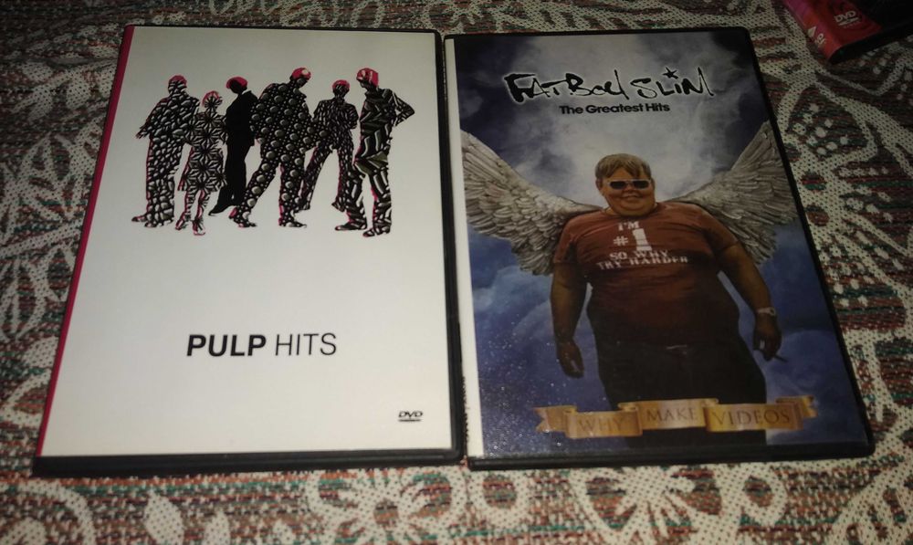 Музыкальные DVD диски 2 цена за комплект