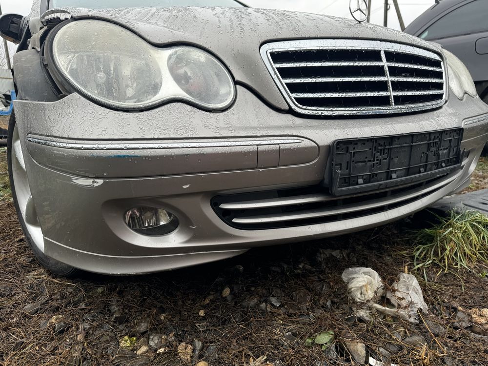 Бампер Mercedes W203 C-klass авангард рестайл