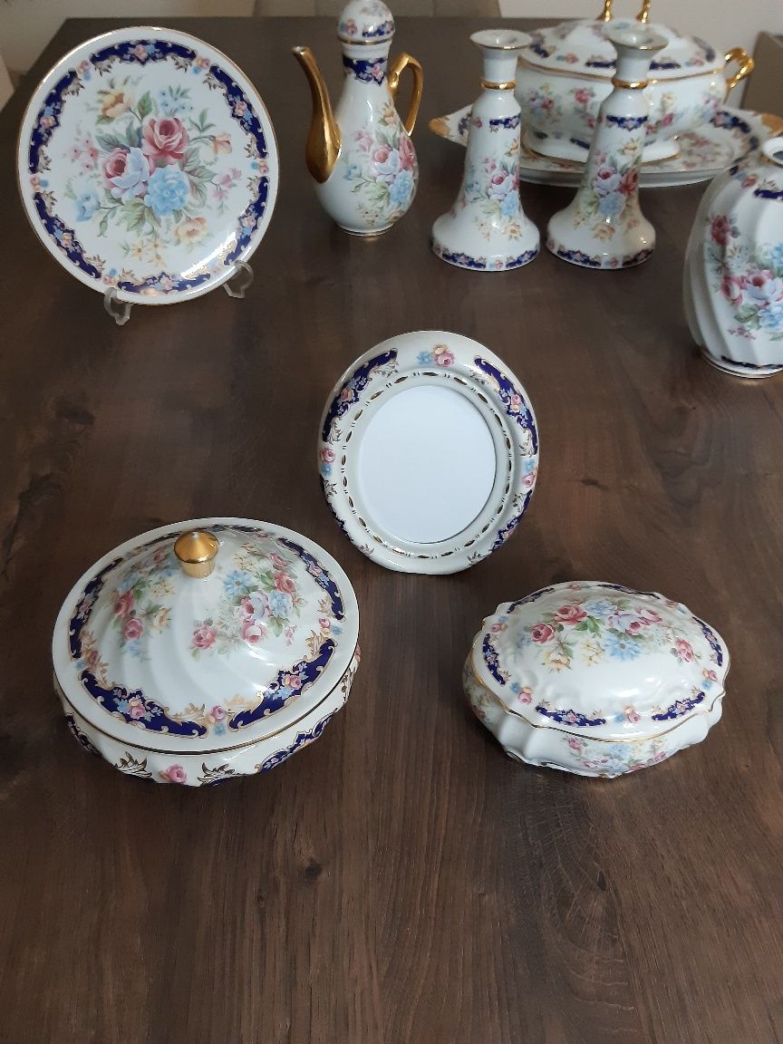 Porcelanas decorativas, conjunto de 10 peças