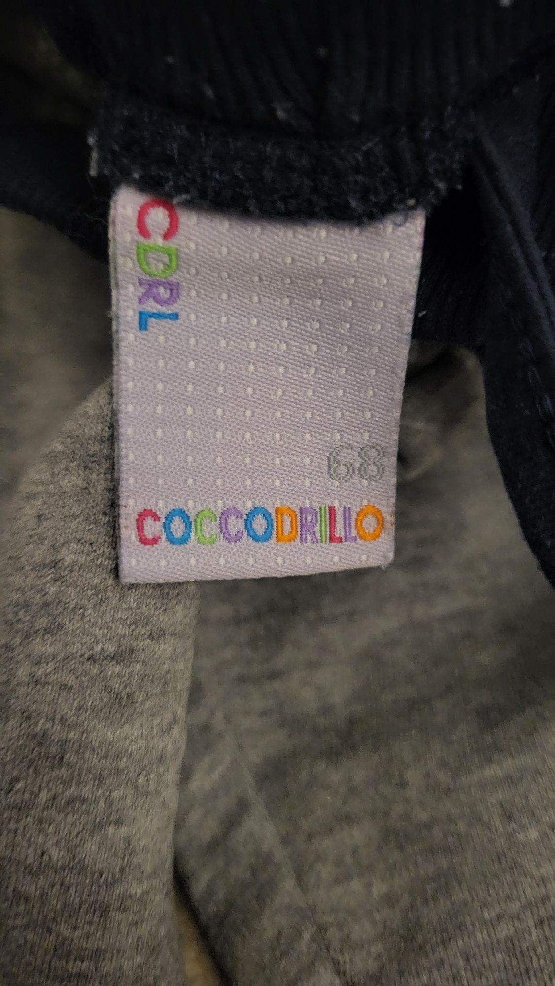 Spodnie Coccodrillo 68 dla chłopczyka dresy na gumce ze ściągaczami
