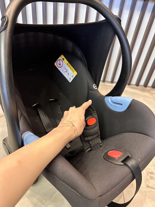 Автокресло Anex