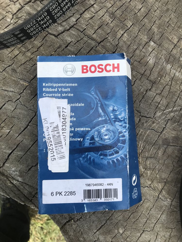 Ремень поликлиновой Bosch 6PK2285 1987946082