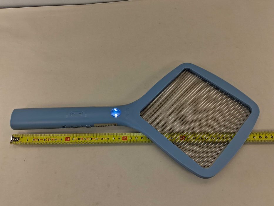 N080 Packa Elektryczna Na Owady Muchy Komary Ładowana USB