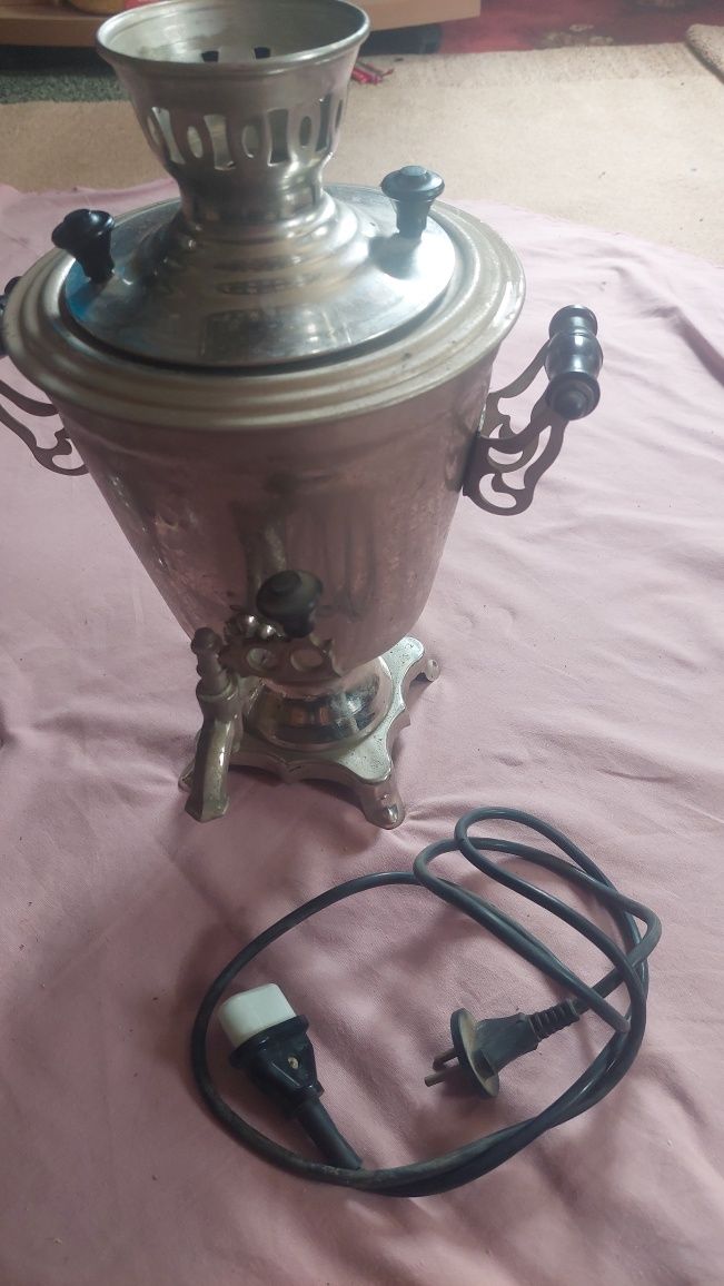 Продам электросамовары времен ссср.