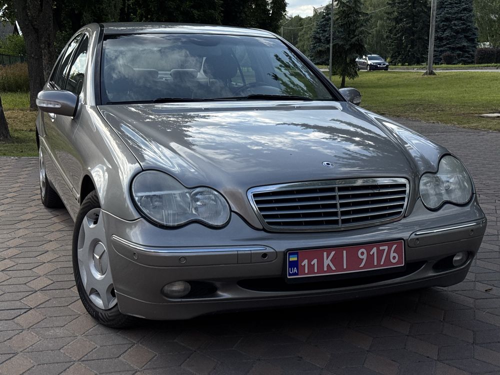Продам Mercedes-Benz C-Class свіжо пригнаний