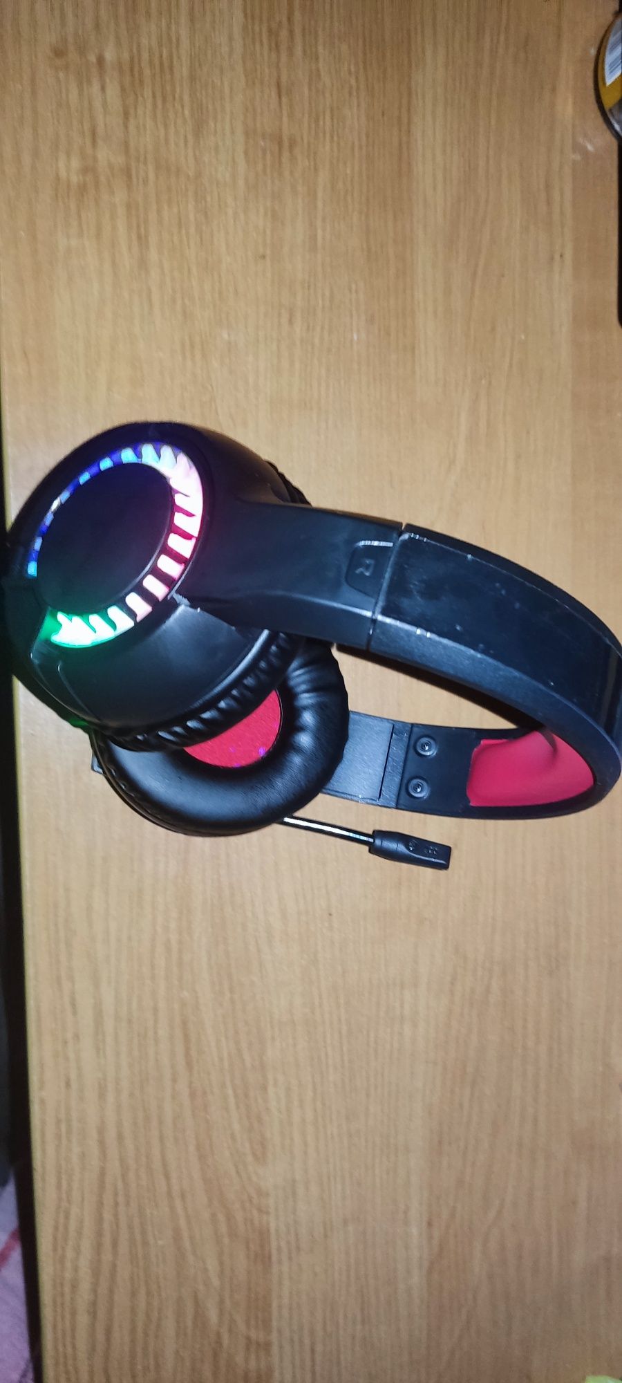 Продаю Наушники GamePro HS382