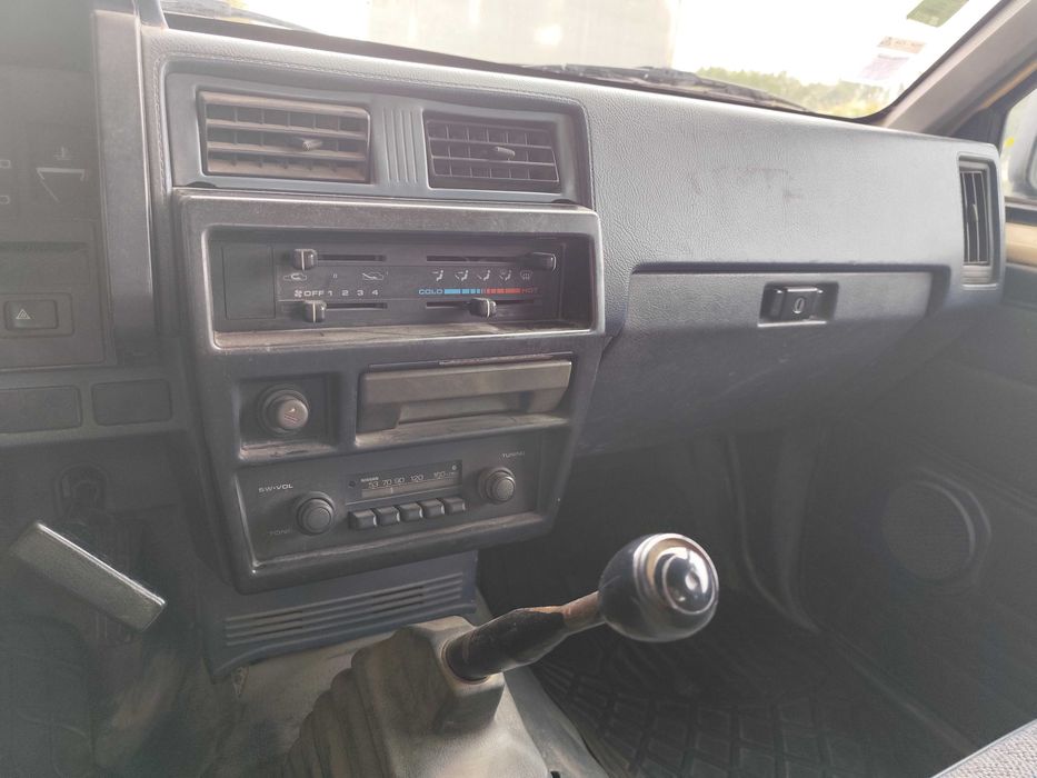 Nissan Pickup D21