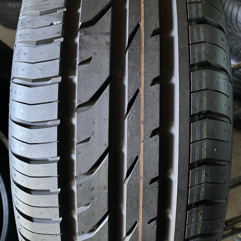 Шини 205/60/16 - 4шт Continental ContiPremiumContact 2