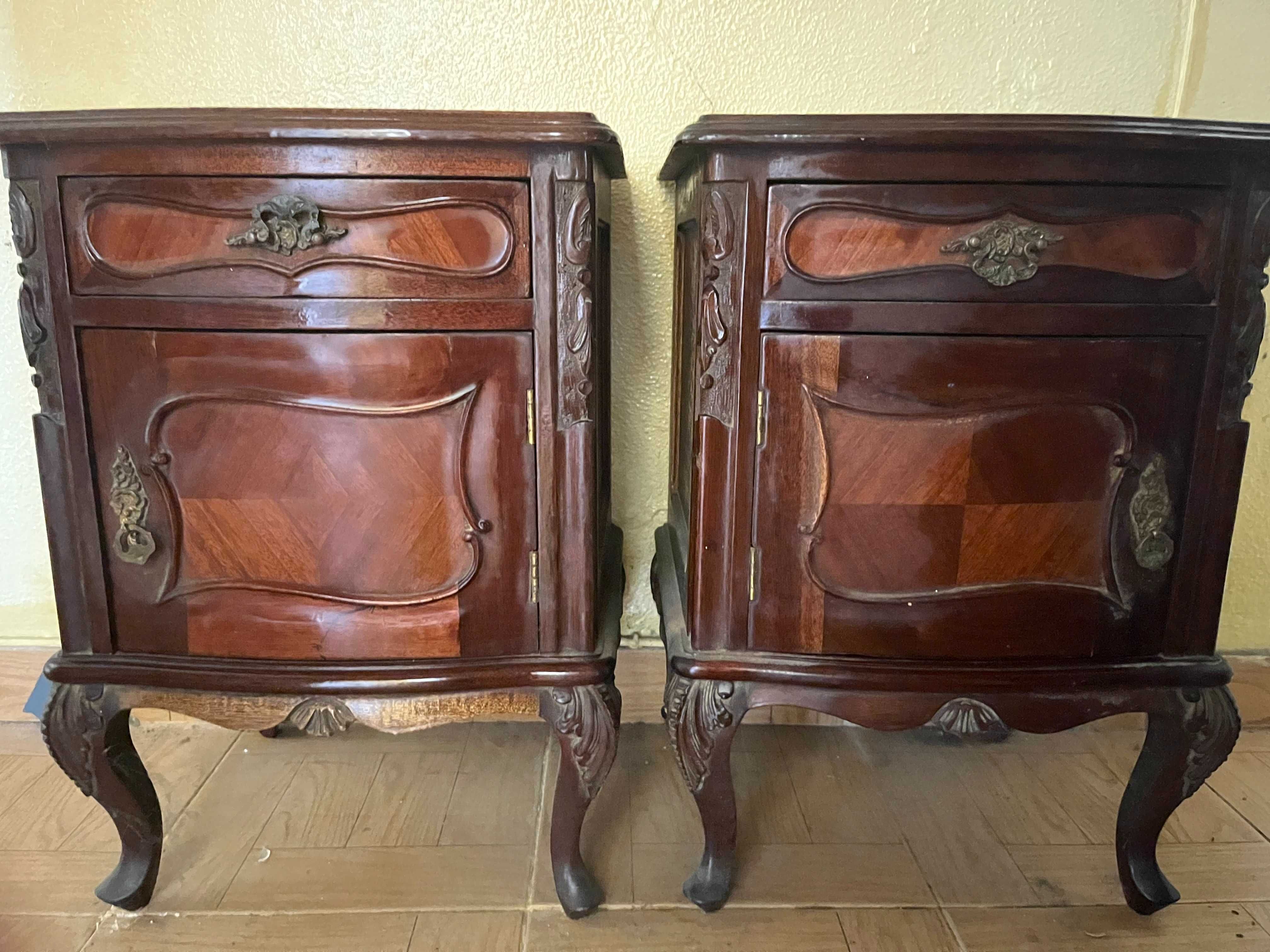 Móveis de sala e quarto