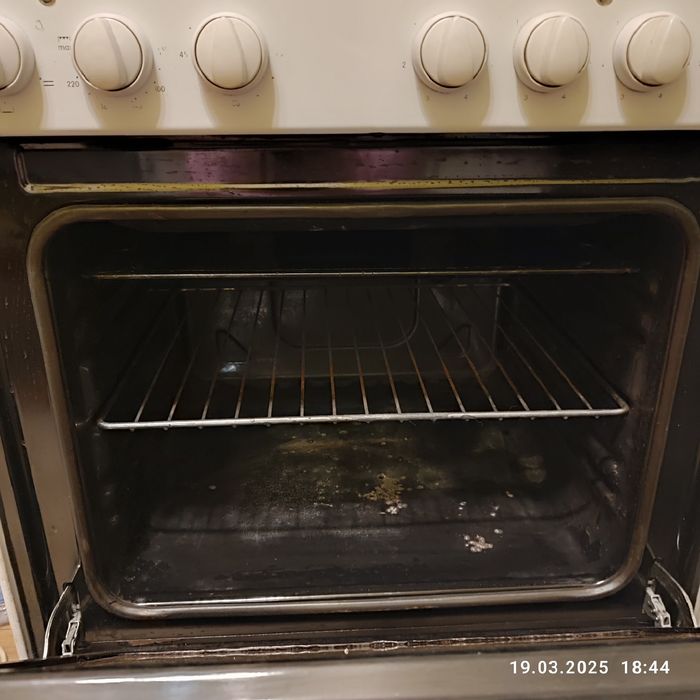 Плита электрическая б/у Indesit