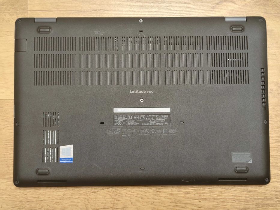 Dell Latitude 5400 / i5-8365U / 16Gb DDR4 / 256Gb SSD / 14" IPS