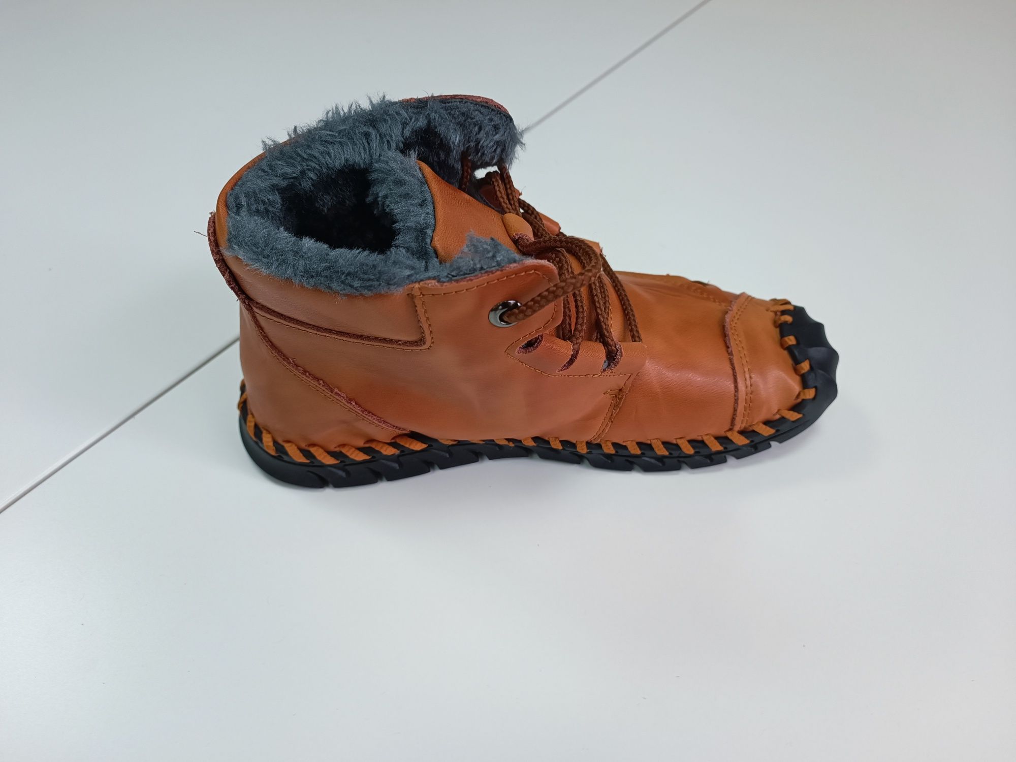 Зимові черевики 40 розмір
