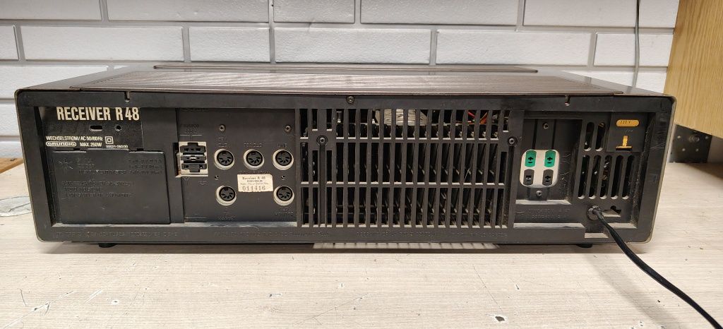 Amplituner SUPER hi-fi stereo GRUNDIG R 48
