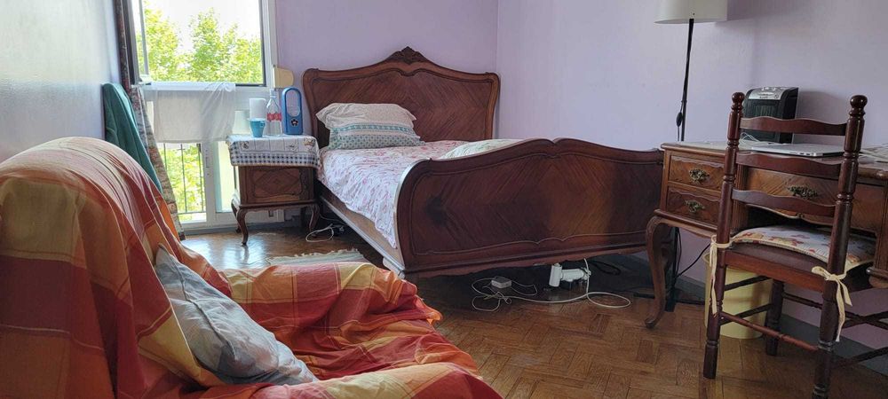 QUARTO para uma pessoa 350€+150€ caução.