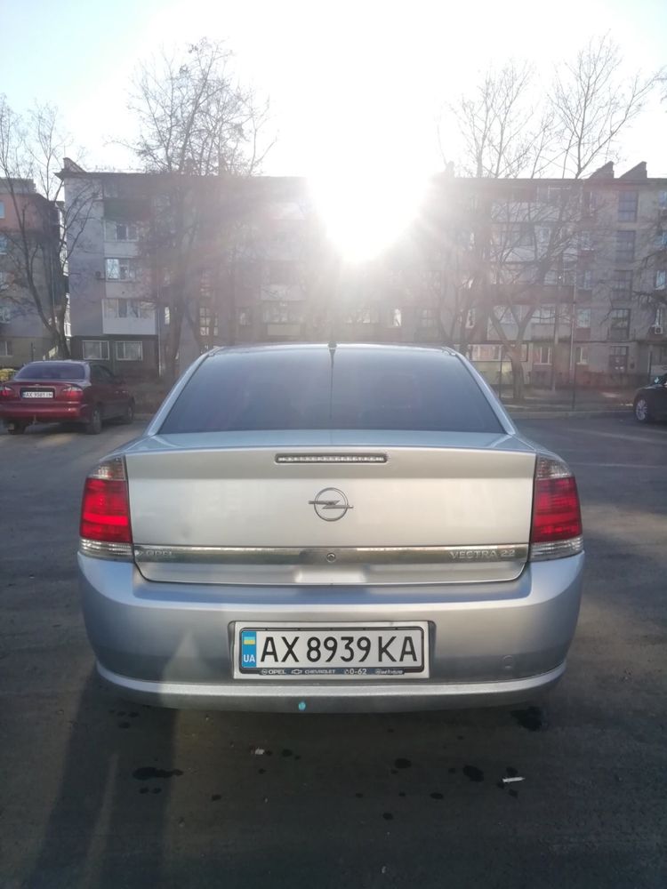 Opel Vectra 2.2 газ/бензин автомат кожа