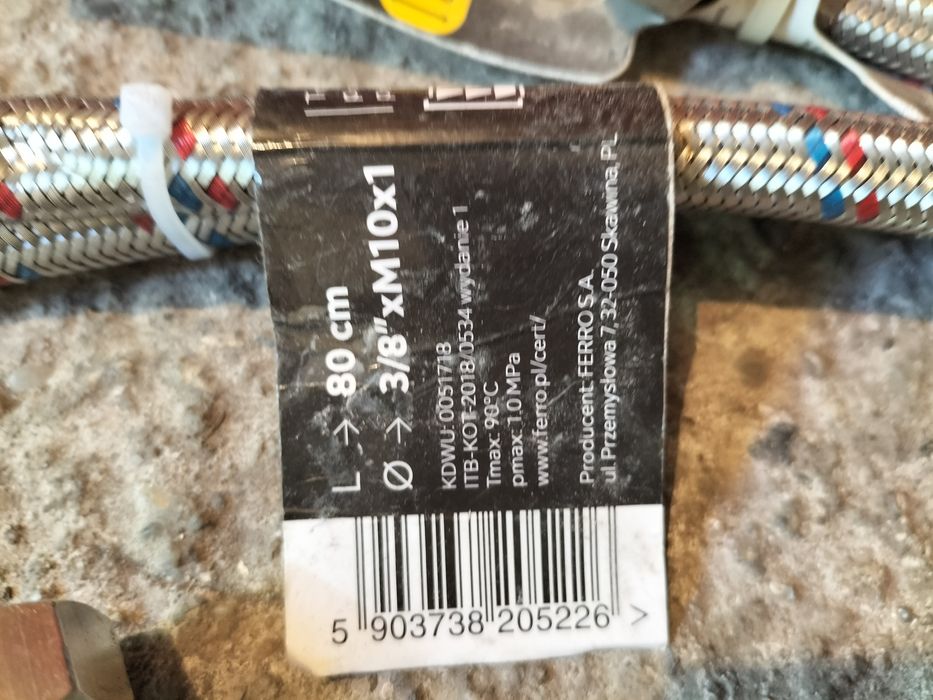 Witam posiadam wężyki do kranu z wody