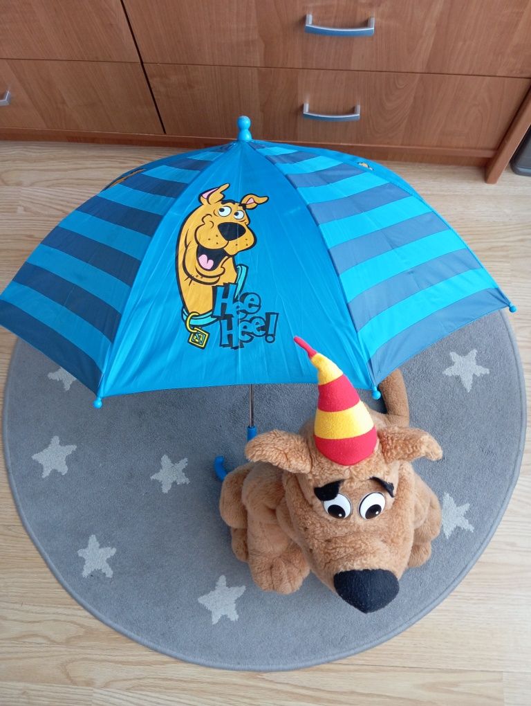 Duży piesek Scooby - Doo + parasol i puzzle Trefl 260 elementów