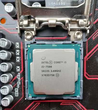 Процессор Intel core I5-7500 3.4Ghz