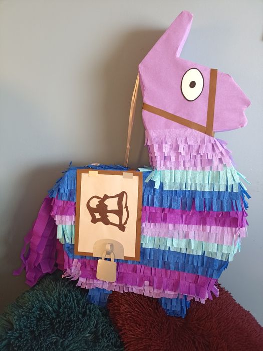 Piniata GIGANT urodziny/impreza Lama z gry Fortnite