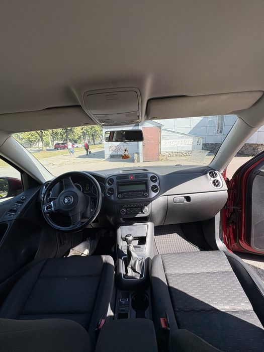 Продам Volkswagen Tiguan 2010
